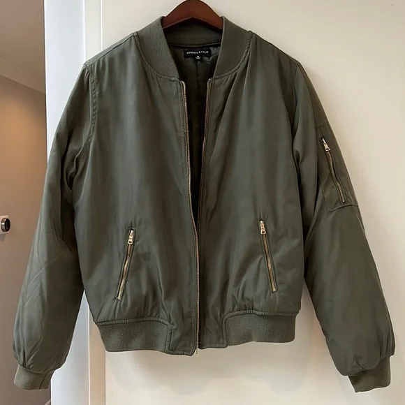 Kendall and kylie hot sale green bomber jacket